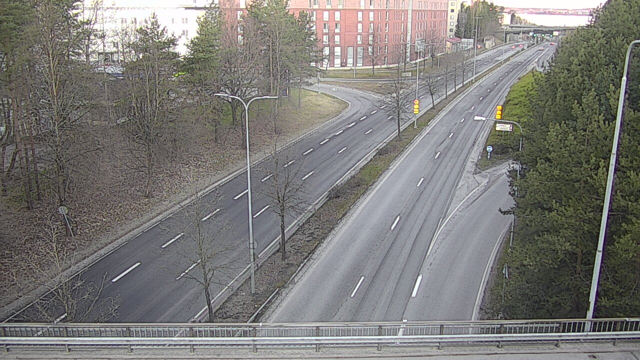 Weather Camera Image Väg 12 Tammerfors, Kalevan puistotie, Tampere, Pirkanmaa