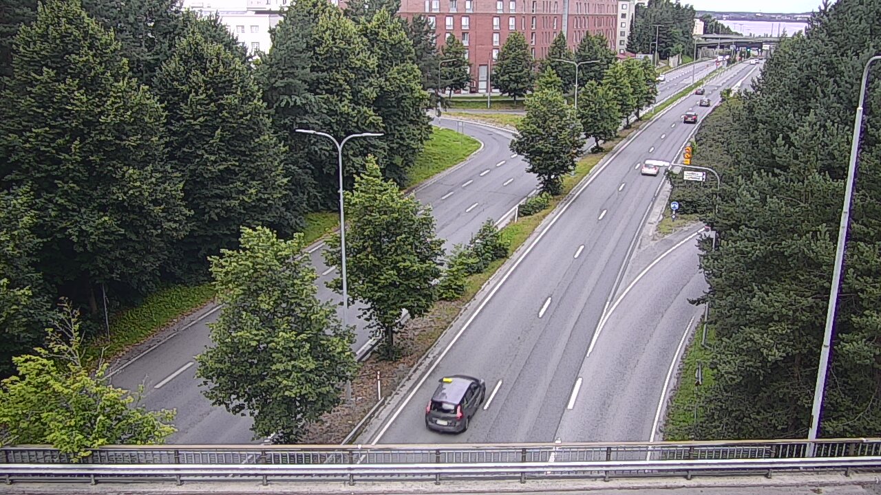Weather Camera Image Road 12 Tampere, Kalevan puistotie, Tampere, Pirkanmaa