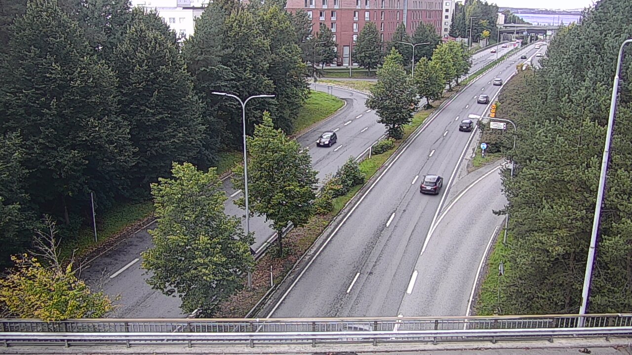 Weather Camera Image Road 12 Tampere, Kalevan puistotie, Tampere, Pirkanmaa