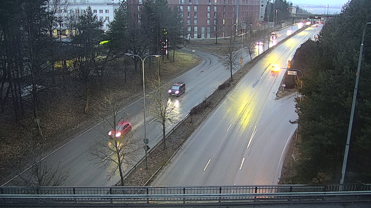 Weather Camera Image Väg 12 Tammerfors, Kalevan puistotie, Tampere, Pirkanmaa