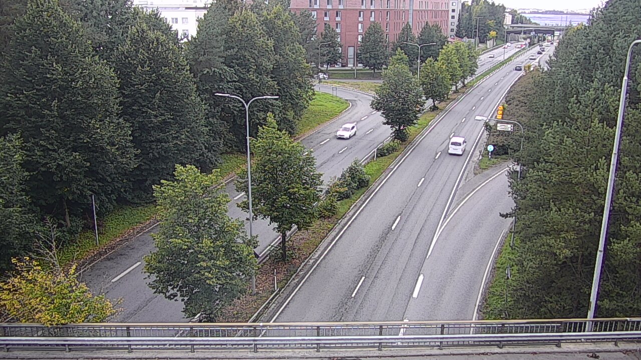 Weather Camera Image Road 12 Tampere, Kalevan puistotie, Tampere, Pirkanmaa