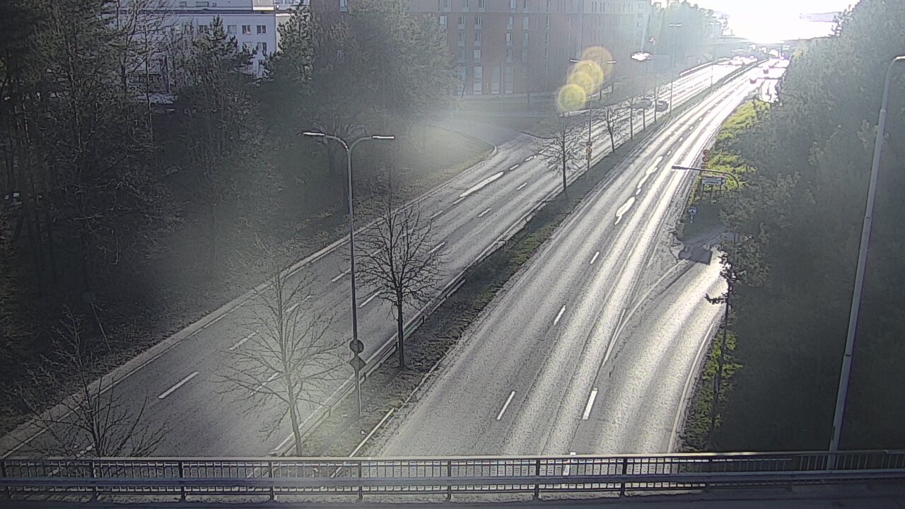 Weather Camera Image Väg 12 Tammerfors, Kalevan puistotie, Tampere, Pirkanmaa