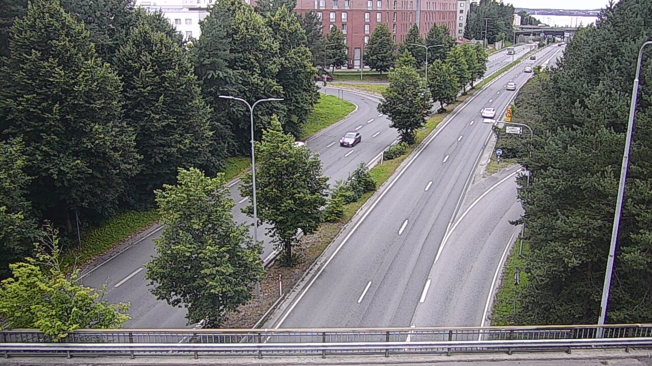 Weather Camera Image Road 12 Tampere, Kalevan puistotie, Tampere, Pirkanmaa