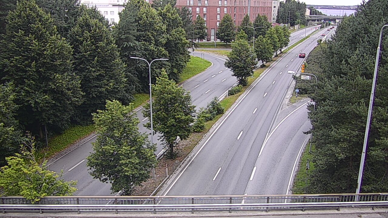 Weather Camera Image Road 12 Tampere, Kalevan puistotie, Tampere, Pirkanmaa