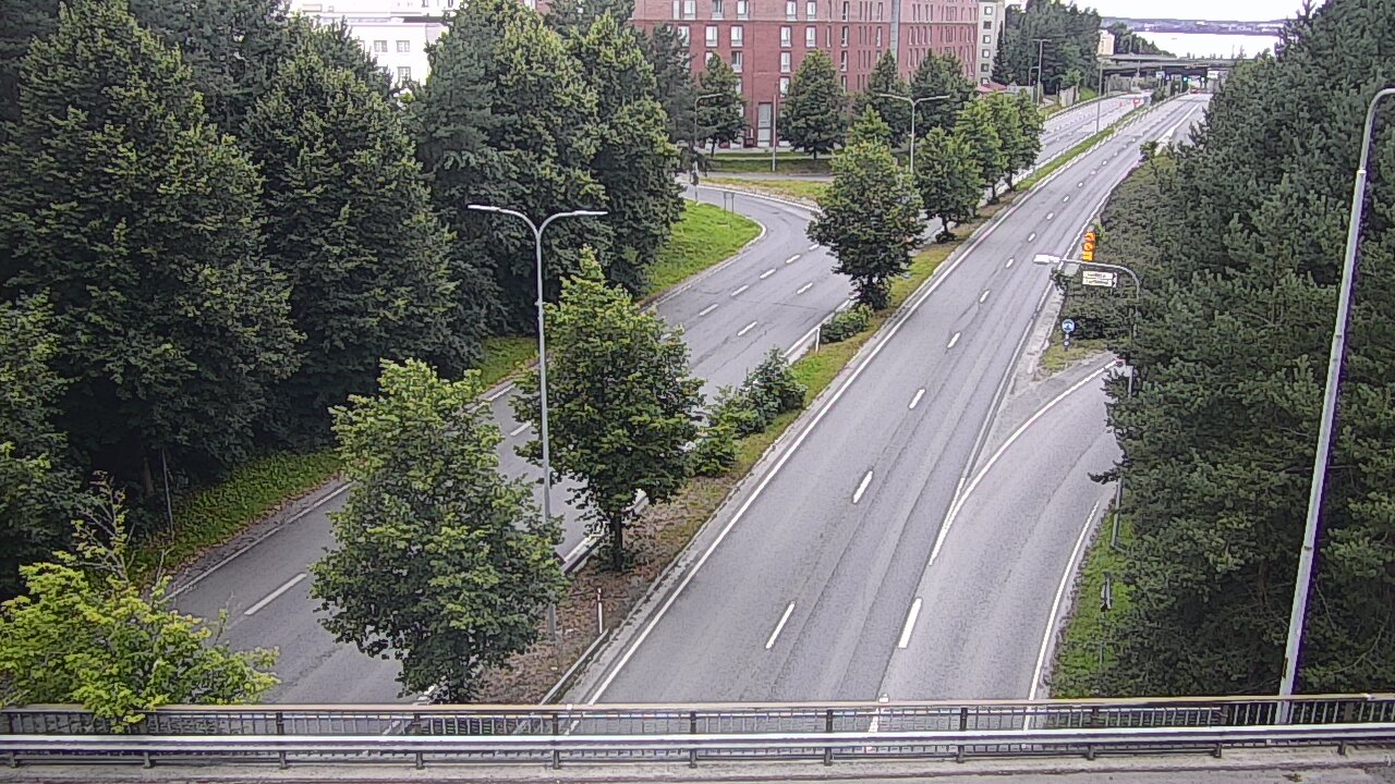 Weather Camera Image Road 12 Tampere, Kalevan puistotie, Tampere, Pirkanmaa