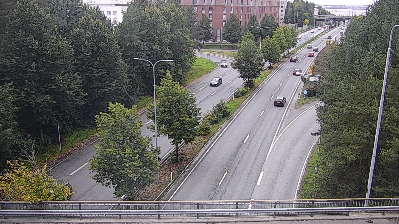 Weather Camera Image Road 12 Tampere, Kalevan puistotie, Tampere, Pirkanmaa