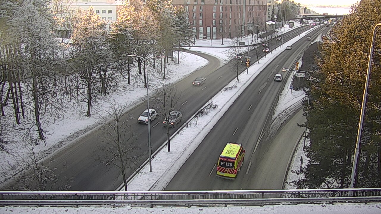 Weather Camera Image Väg 12 Tammerfors, Kalevan puistotie, Tampere, Pirkanmaa