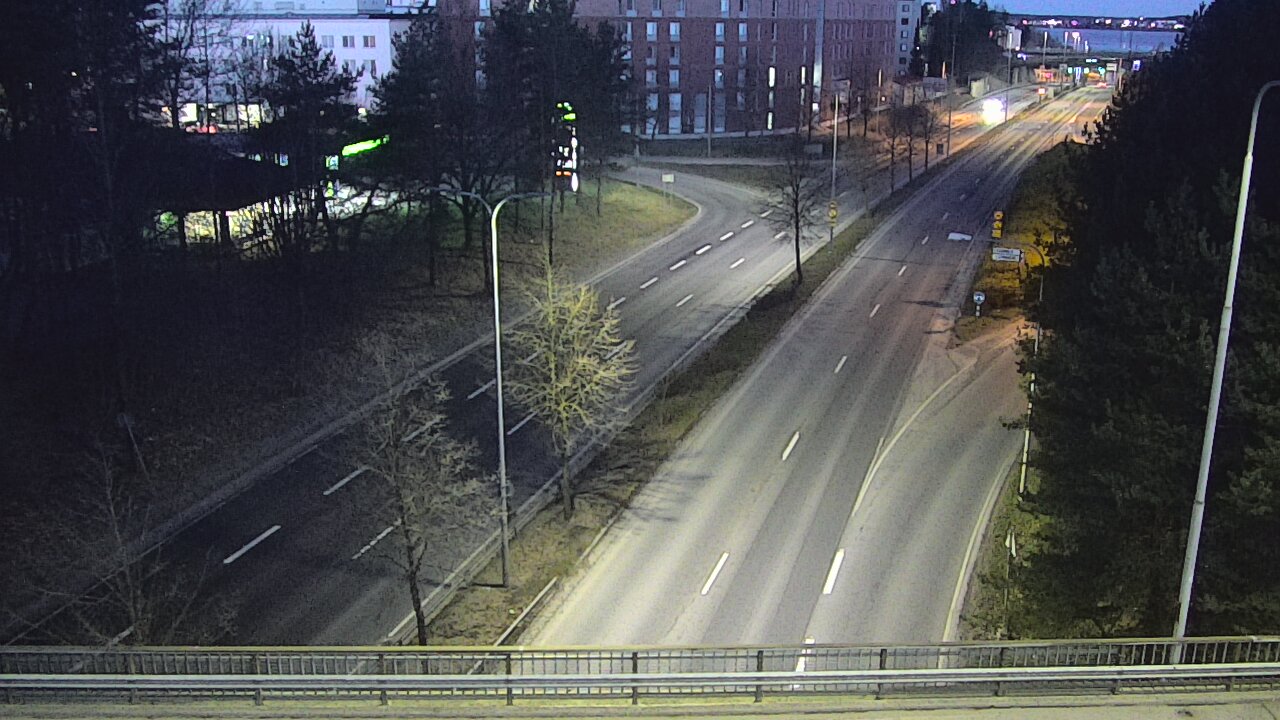 Weather Camera Image Väg 12 Tammerfors, Kalevan puistotie, Tampere, Pirkanmaa