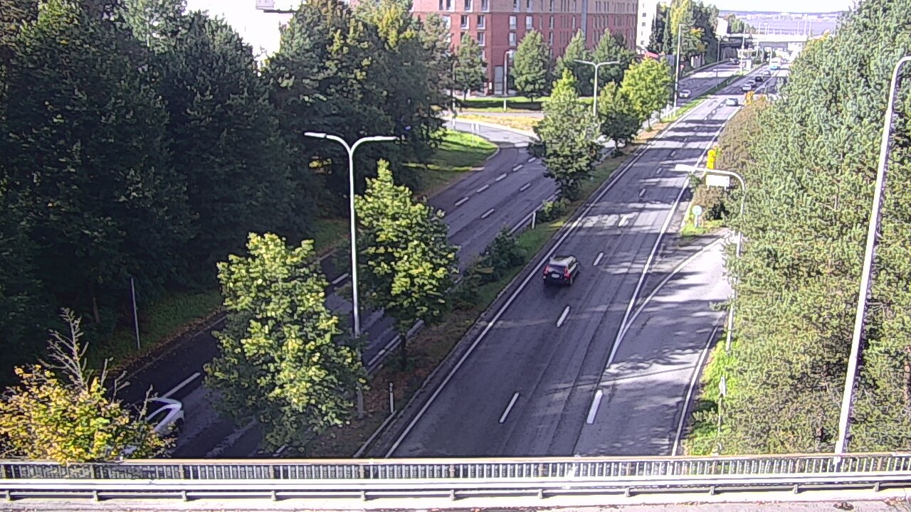 Weather Camera Image Road 12 Tampere, Kalevan puistotie, Tampere, Pirkanmaa