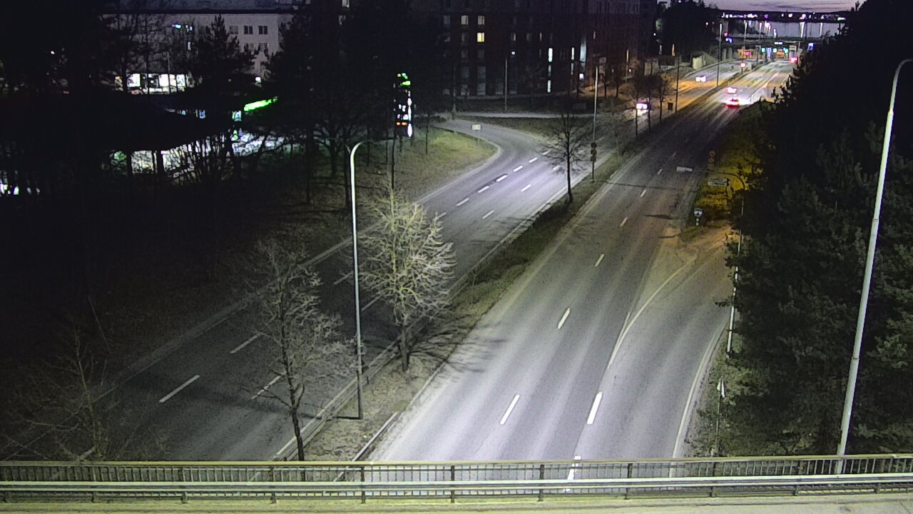 Weather Camera Image Road 12 Tampere, Kalevan puistotie, Tampere, Pirkanmaa
