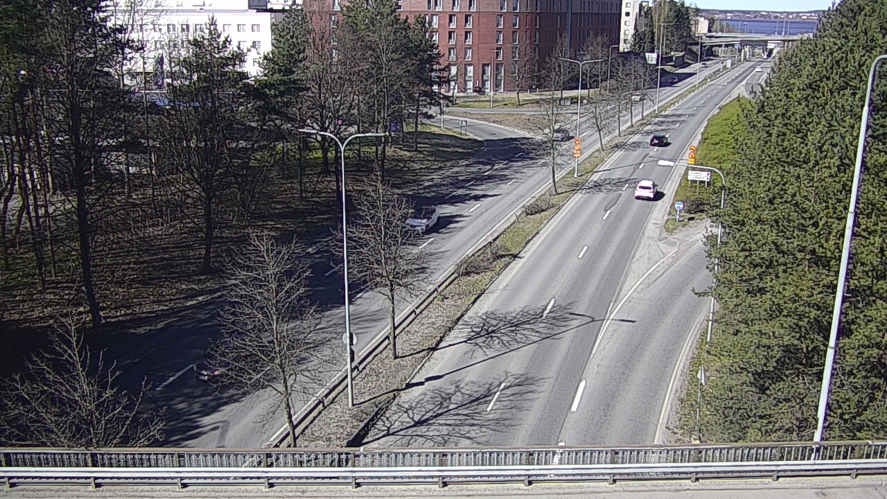Weather Camera Image Väg 12 Tammerfors, Kalevan puistotie, Tampere, Pirkanmaa