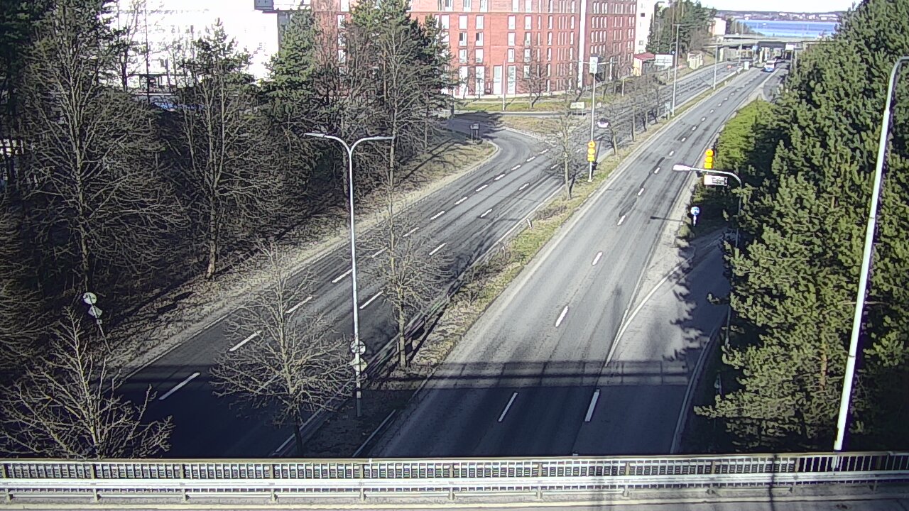Weather Camera Image Väg 12 Tammerfors, Kalevan puistotie, Tampere, Pirkanmaa