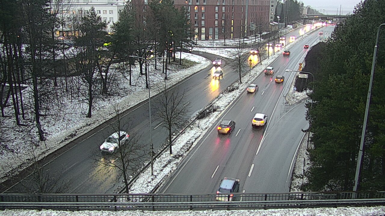 Weather Camera Image Väg 12 Tammerfors, Kalevan puistotie, Tampere, Pirkanmaa