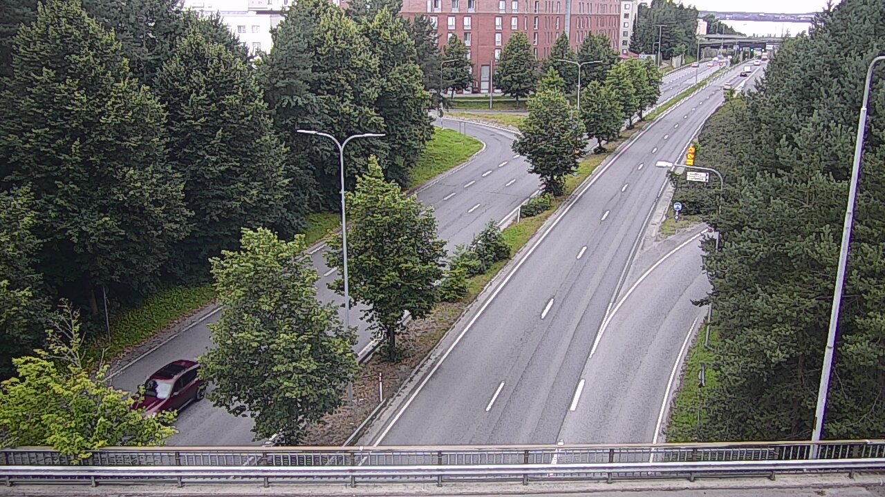 Weather Camera Image Road 12 Tampere, Kalevan puistotie, Tampere, Pirkanmaa