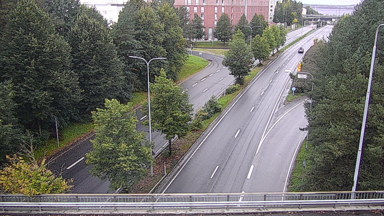 Weather Camera Image Road 12 Tampere, Kalevan puistotie, Tampere, Pirkanmaa