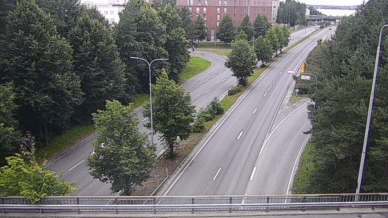 Weather Camera Image Road 12 Tampere, Kalevan puistotie, Tampere, Pirkanmaa