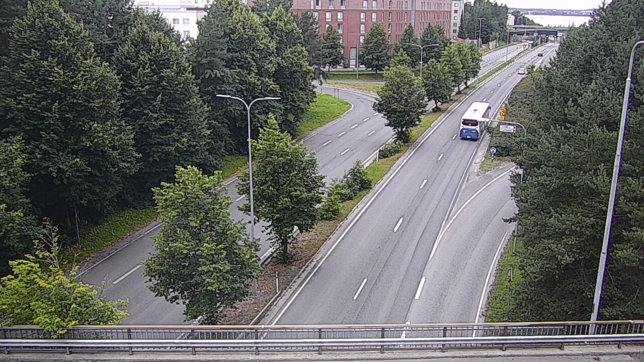Weather Camera Image Road 12 Tampere, Kalevan puistotie, Tampere, Pirkanmaa