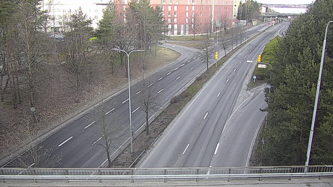 Weather Camera Image Väg 12 Tammerfors, Kalevan puistotie, Tampere, Pirkanmaa