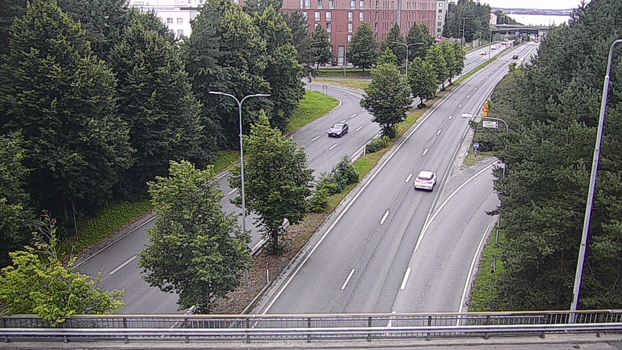 Weather Camera Image Road 12 Tampere, Kalevan puistotie, Tampere, Pirkanmaa