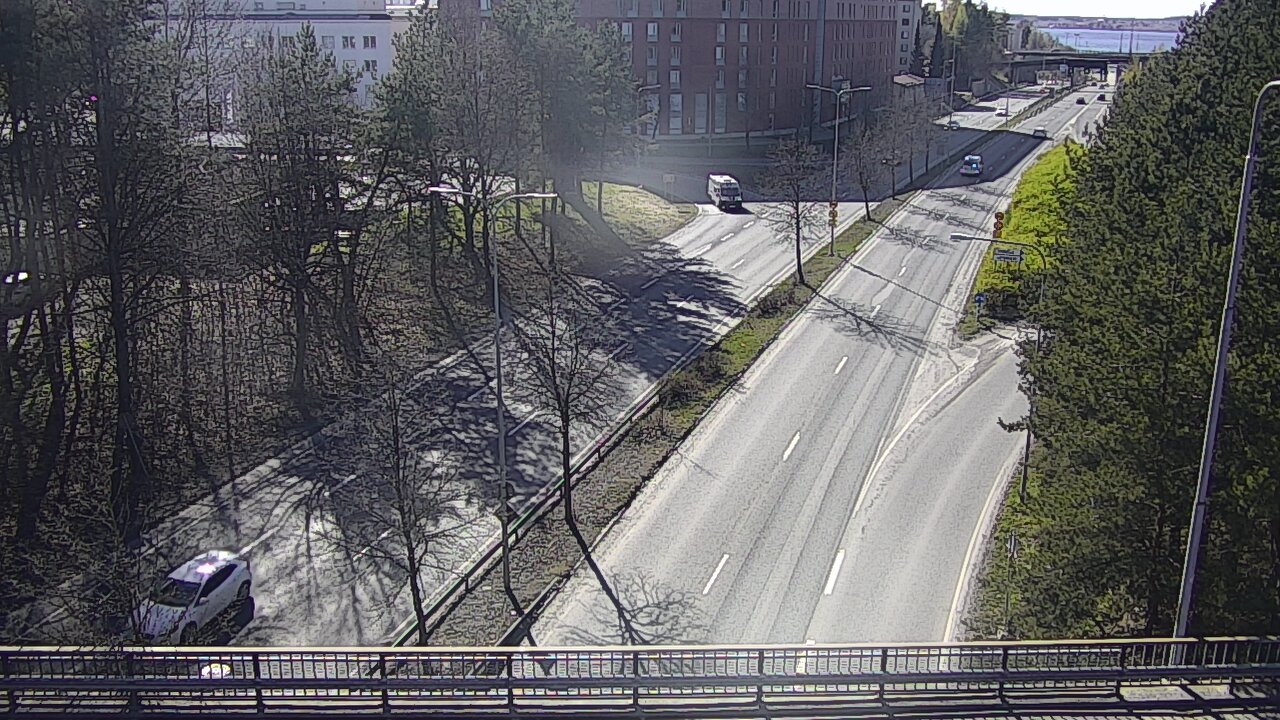 Weather Camera Image Väg 12 Tammerfors, Kalevan puistotie, Tampere, Pirkanmaa