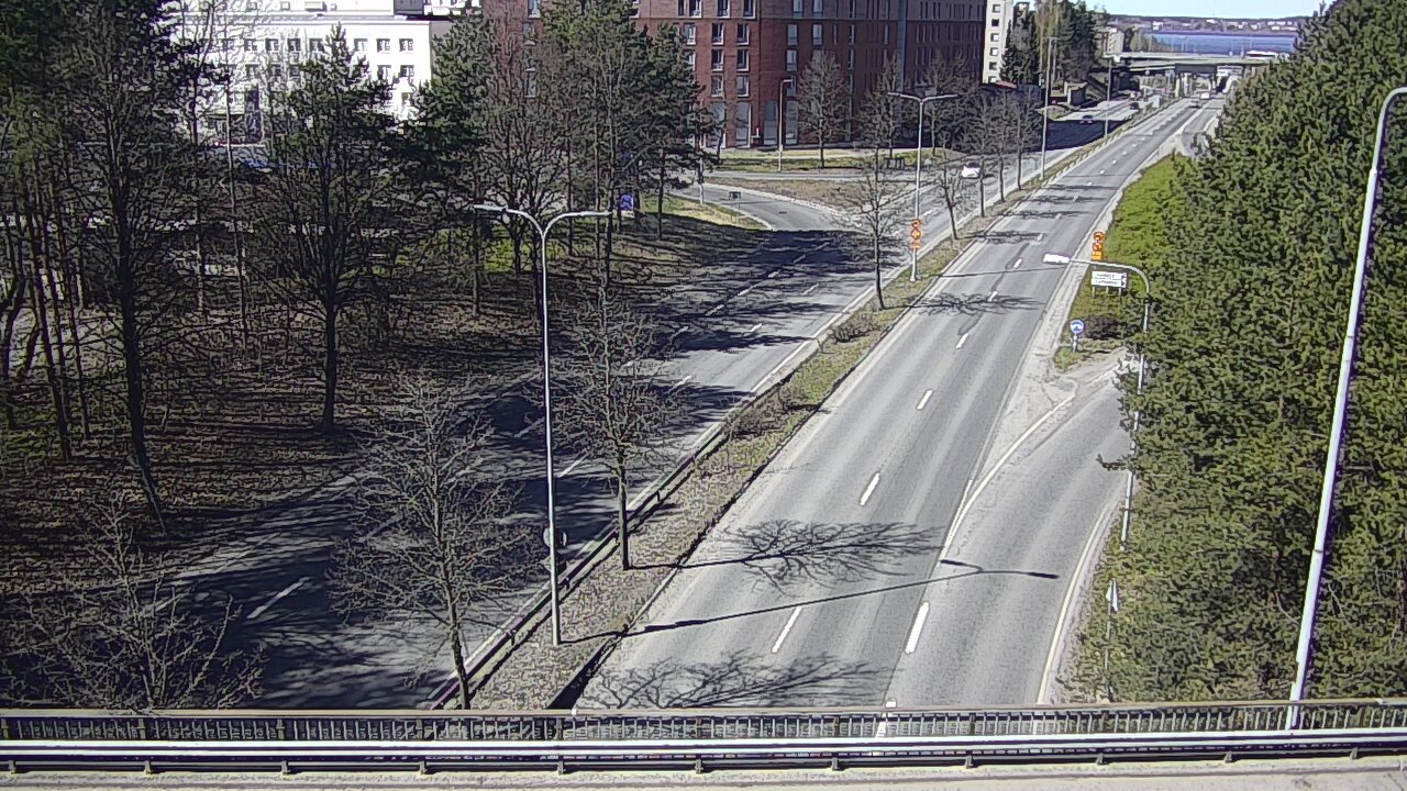 Weather Camera Image Väg 12 Tammerfors, Kalevan puistotie, Tampere, Pirkanmaa
