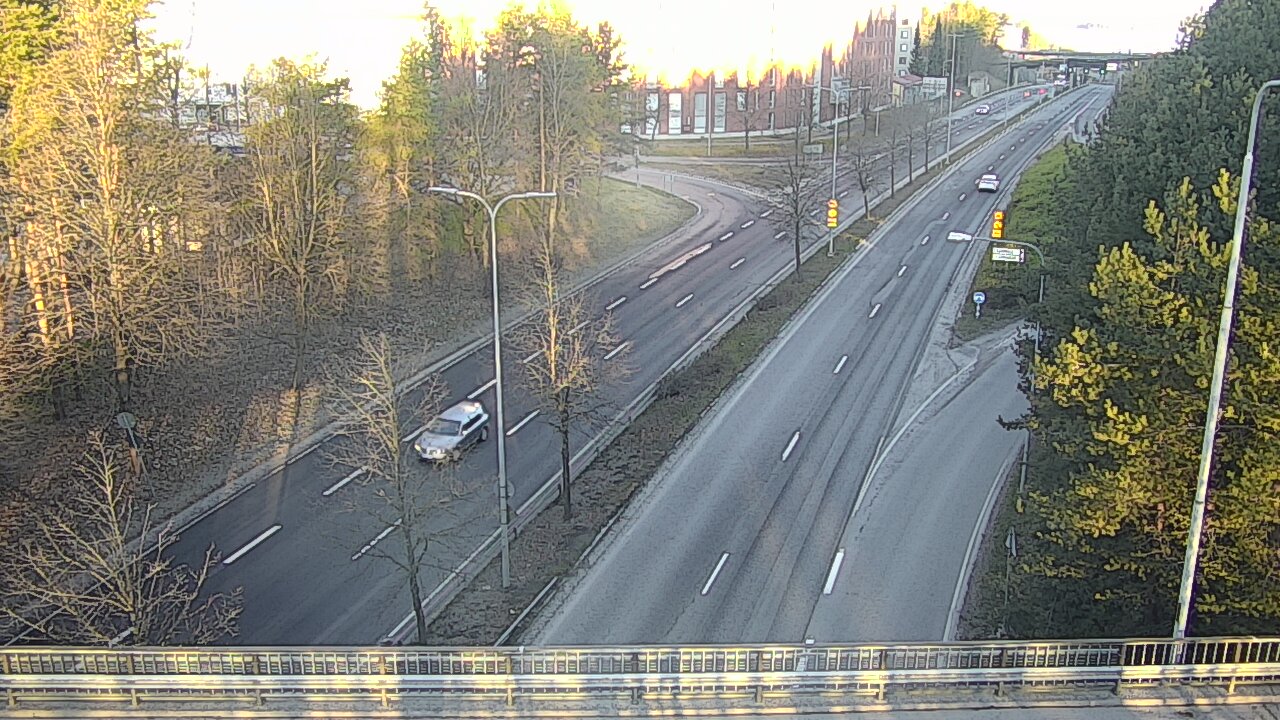 Weather Camera Image Väg 12 Tammerfors, Kalevan puistotie, Tampere, Pirkanmaa