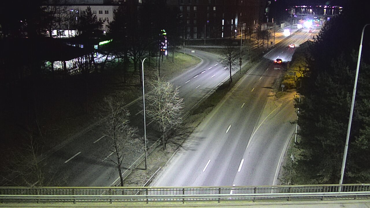 Weather Camera Image Road 12 Tampere, Kalevan puistotie, Tampere, Pirkanmaa
