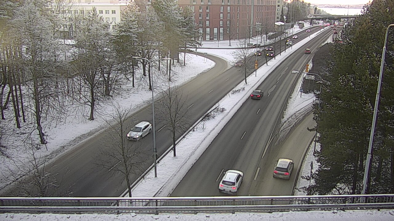 Weather Camera Image Väg 12 Tammerfors, Kalevan puistotie, Tampere, Pirkanmaa