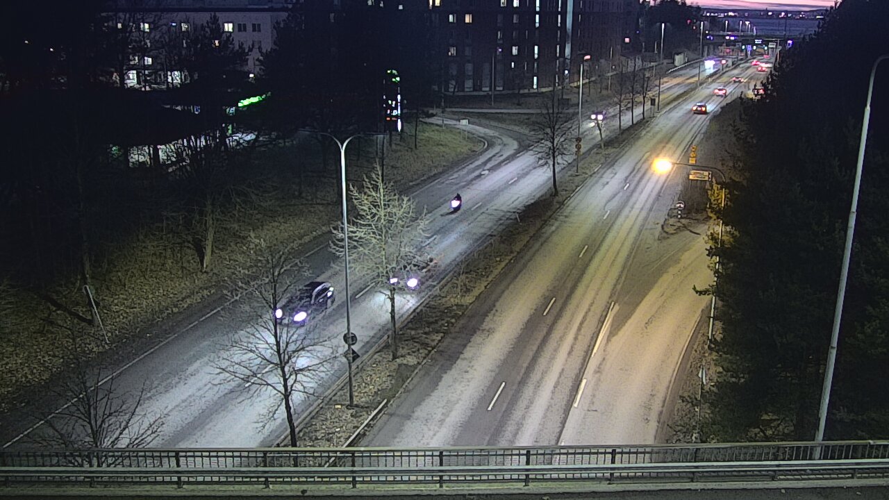 Weather Camera Image Road 12 Tampere, Kalevan puistotie, Tampere, Pirkanmaa