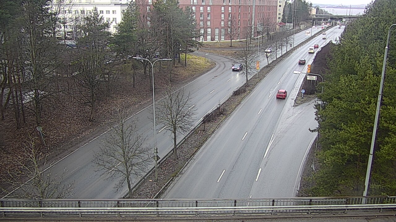 Weather Camera Image Väg 12 Tammerfors, Kalevan puistotie, Tampere, Pirkanmaa