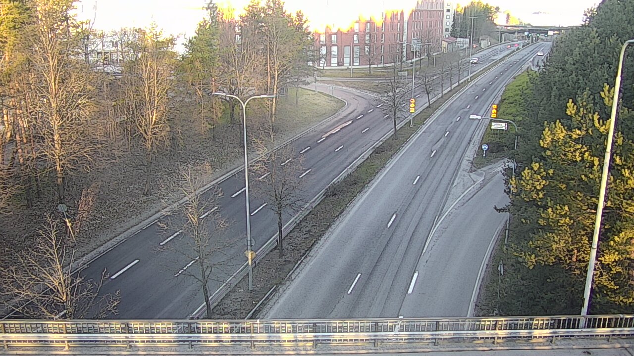 Weather Camera Image Väg 12 Tammerfors, Kalevan puistotie, Tampere, Pirkanmaa