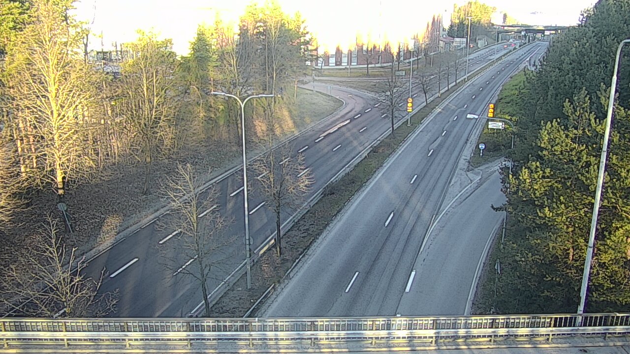 Weather Camera Image Väg 12 Tammerfors, Kalevan puistotie, Tampere, Pirkanmaa