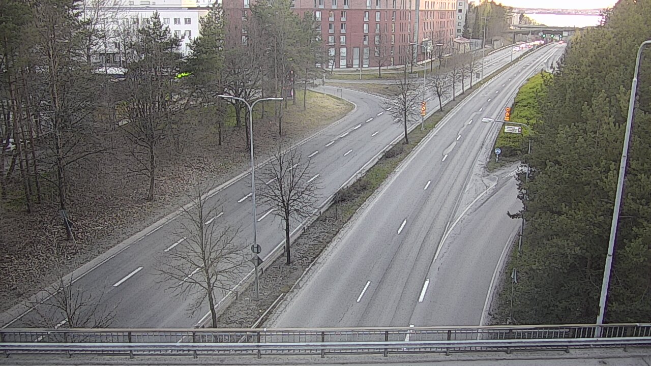 Weather Camera Image Väg 12 Tammerfors, Kalevan puistotie, Tampere, Pirkanmaa