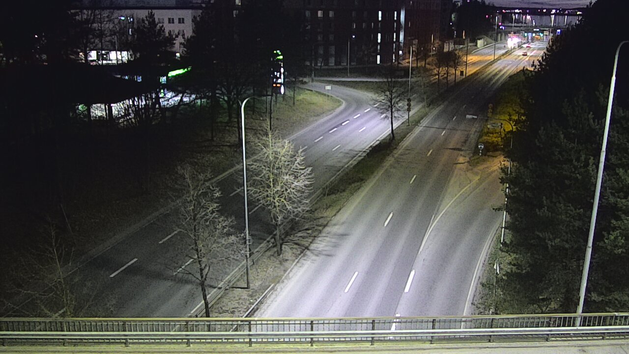 Weather Camera Image Road 12 Tampere, Kalevan puistotie, Tampere, Pirkanmaa
