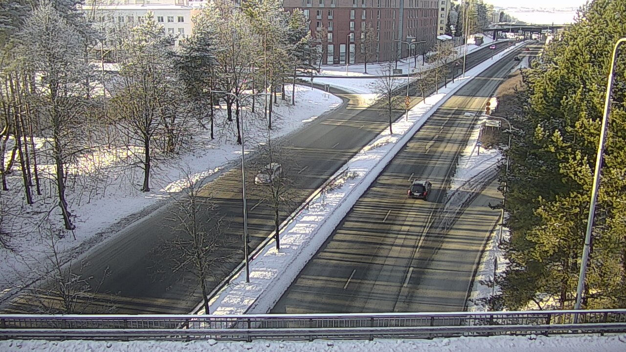 Weather Camera Image Road 12 Tampere, Kalevan puistotie, Tampere, Pirkanmaa