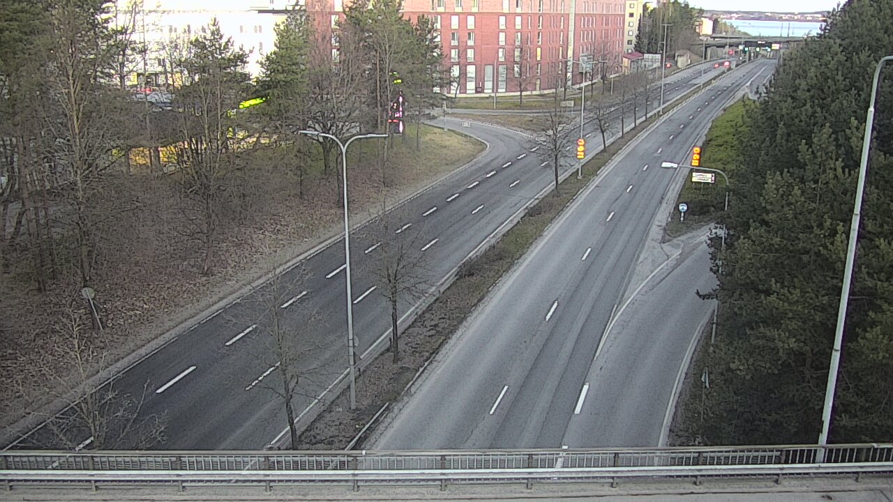 Weather Camera Image Väg 12 Tammerfors, Kalevan puistotie, Tampere, Pirkanmaa