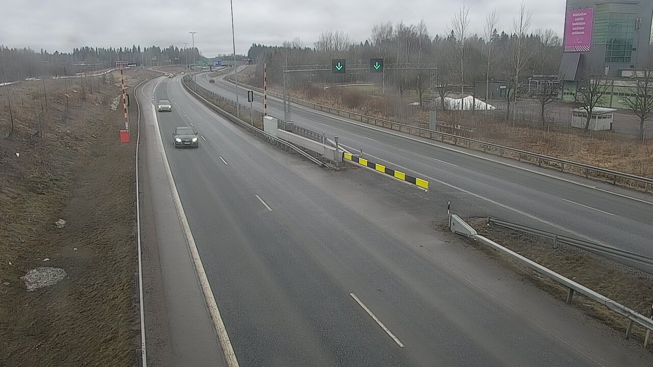 Weather Camera Image Väg 12 Lahtis, Patomäki, Puomi, Väst, Lahti, Päijät-Häme