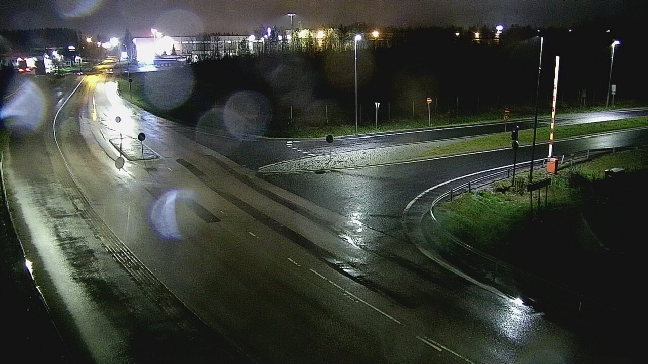 Weather Camera Image Väg 12 Lahti, Liipola, Puomi, Ramppi, Itä, Lahti, Päijät-Häme