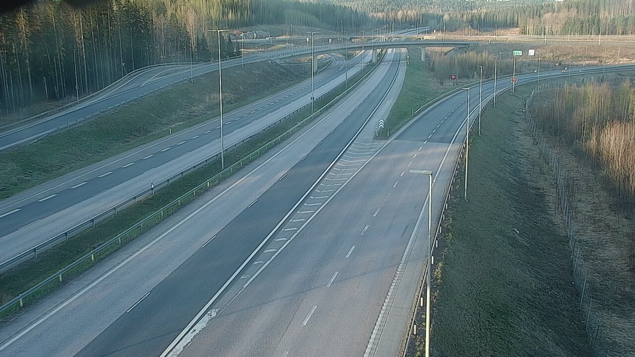 Weather Camera Image Väg 4 Lahtis, Kujala, Lahti, Päijät-Häme