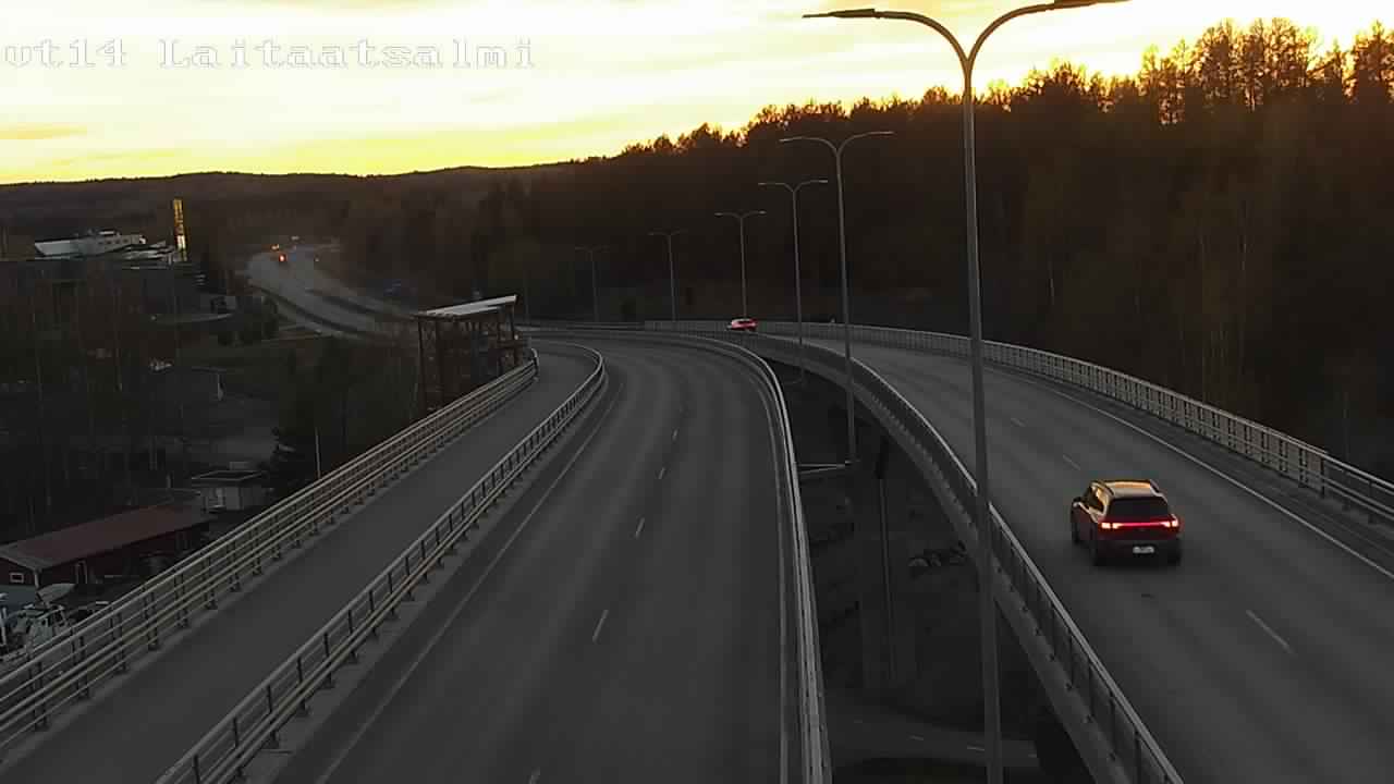 Kelikamerat Kuva Tie 14 Savonlinna, Laitaatsalmi silta, Savonlinna, Etelä-Savo