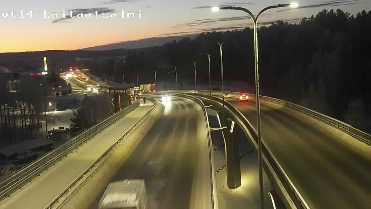 Kelikamerat Kuva Tie 14 Savonlinna, Laitaatsalmi silta, Savonlinna, Etelä-Savo