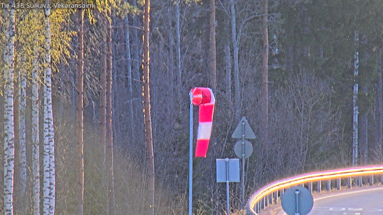 Kelikamerat Kuva Tie 438, Sulkava, Vekaransalmi, Sulkava, Etelä-Savo