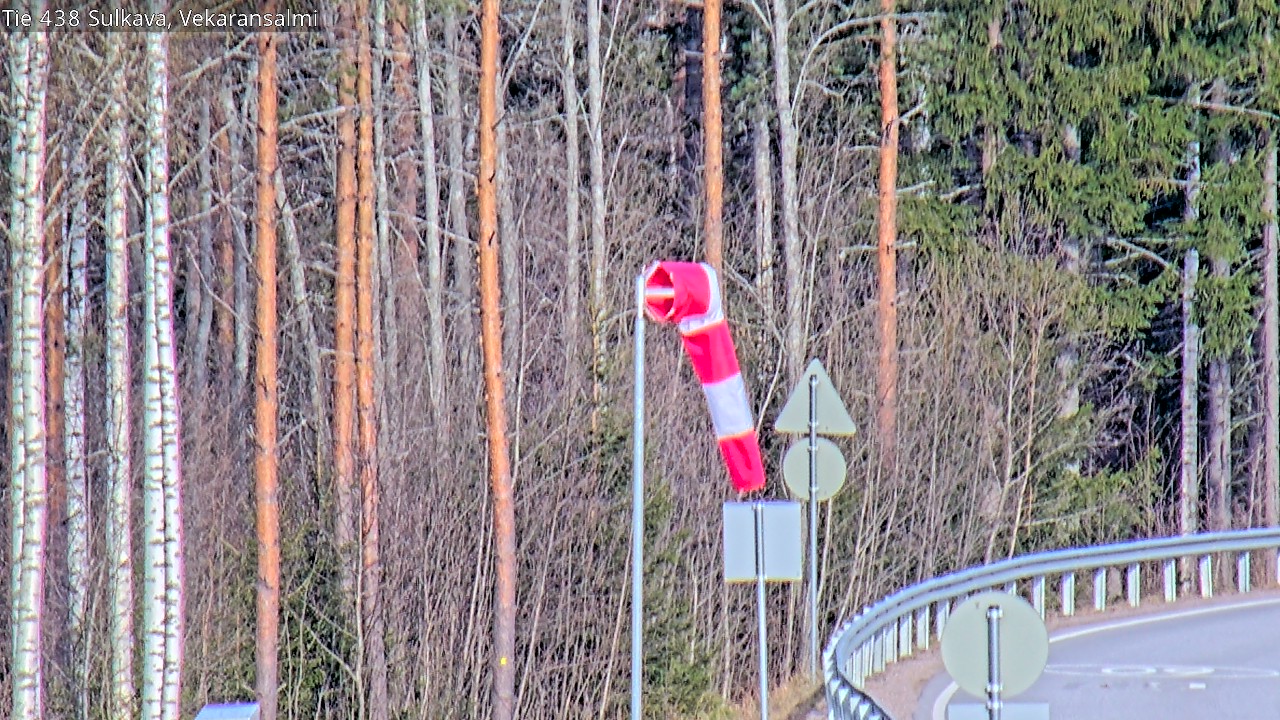 Kelikamerat Kuva Tie 438, Sulkava, Vekaransalmi, Sulkava, Etelä-Savo