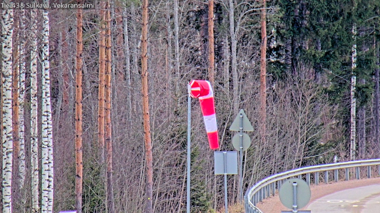 Kelikamerat Kuva Tie 438, Sulkava, Vekaransalmi, Sulkava, Etelä-Savo