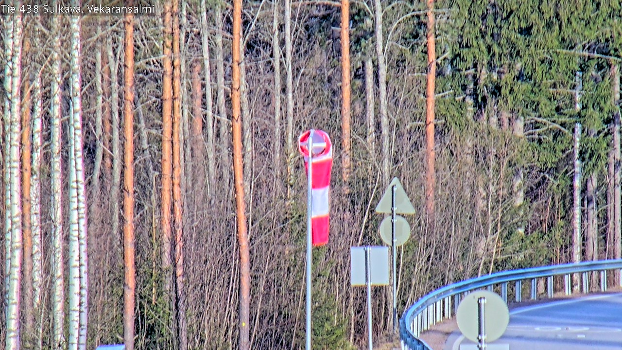 Kelikamerat Kuva Tie 438, Sulkava, Vekaransalmi, Sulkava, Etelä-Savo