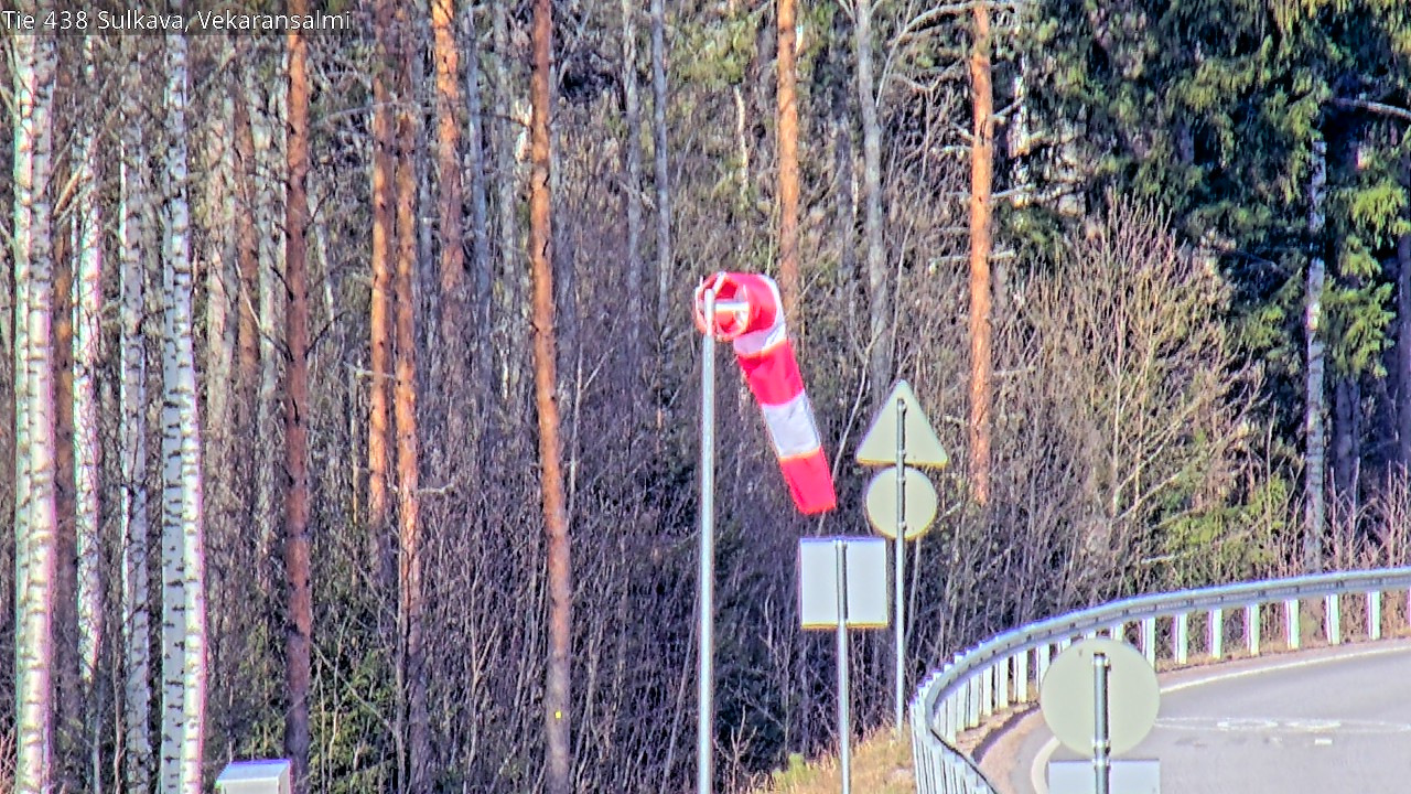 Kelikamerat Kuva Tie 438, Sulkava, Vekaransalmi, Sulkava, Etelä-Savo