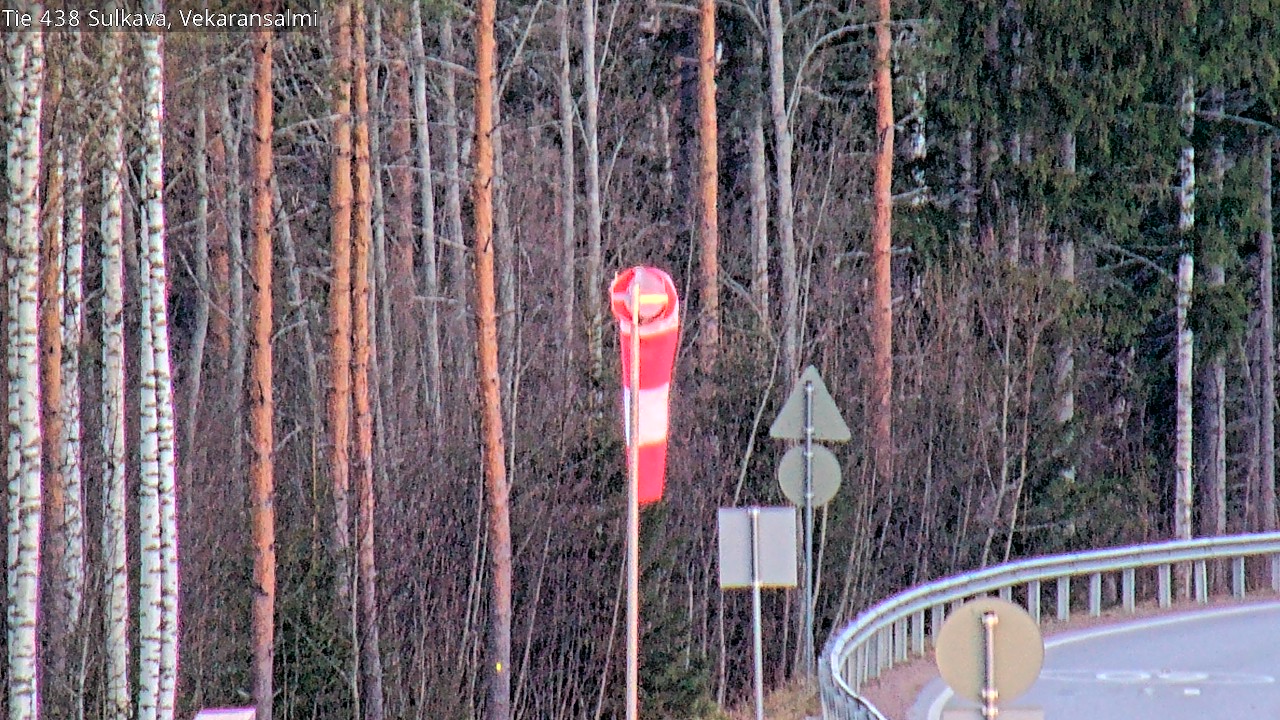 Kelikamerat Kuva Tie 438, Sulkava, Vekaransalmi, Sulkava, Etelä-Savo