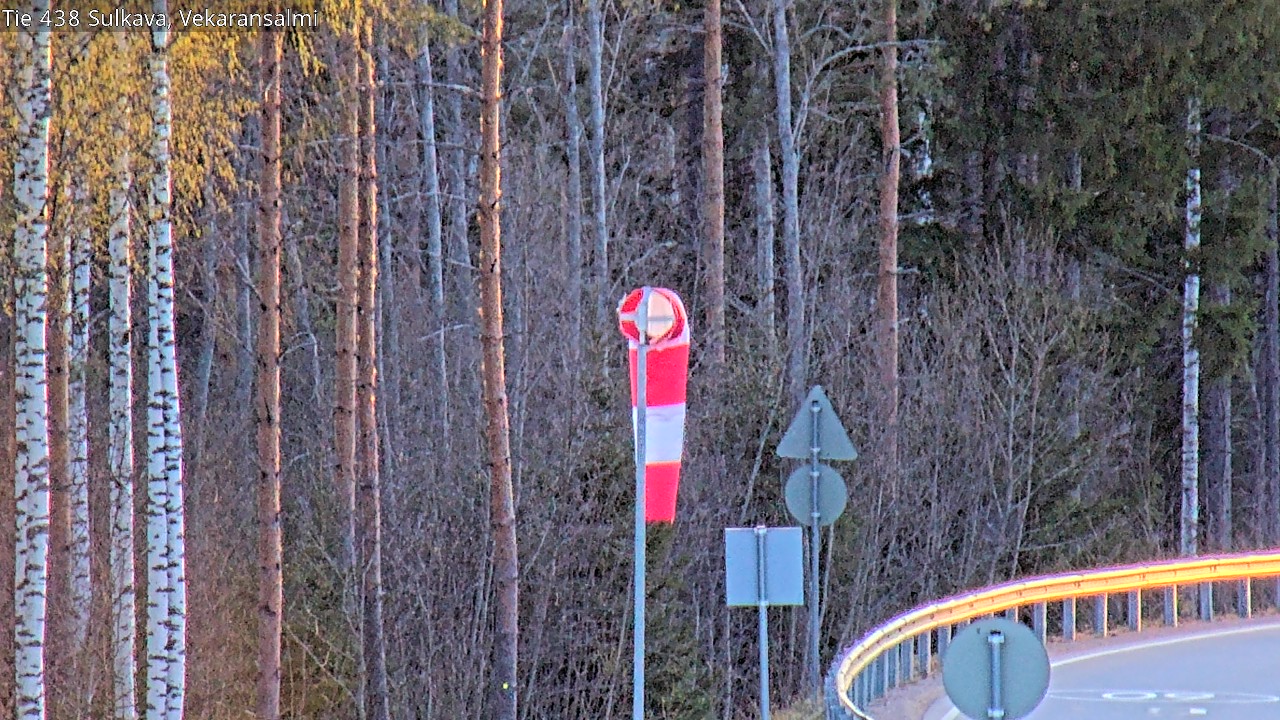 Kelikamerat Kuva Tie 438, Sulkava, Vekaransalmi, Sulkava, Etelä-Savo