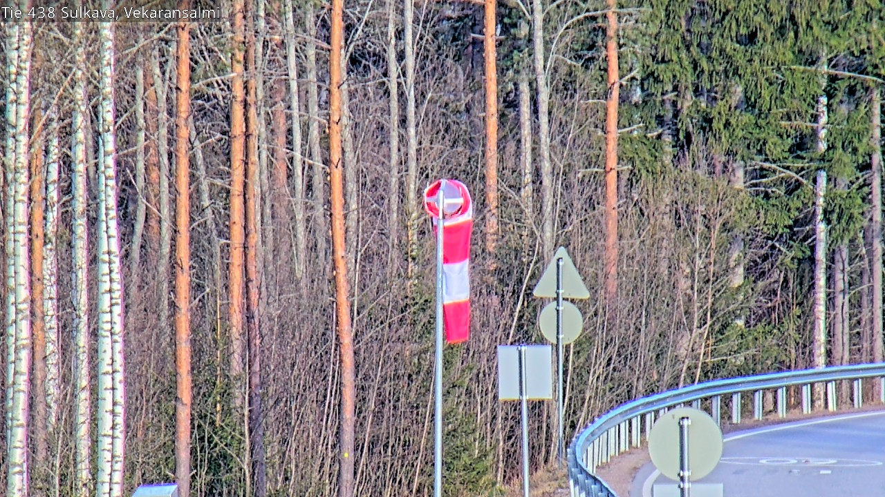 Kelikamerat Kuva Tie 438, Sulkava, Vekaransalmi, Sulkava, Etelä-Savo