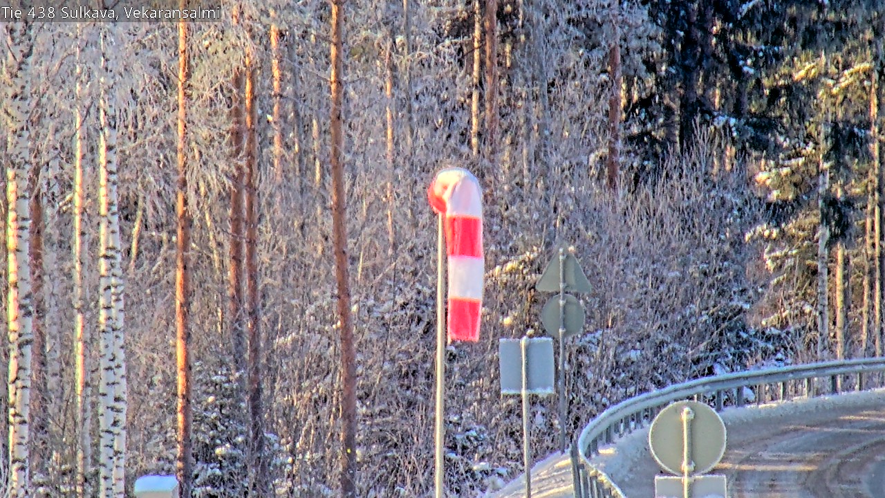 Kelikamerat Kuva Tie 438, Sulkava, Vekaransalmi, Sulkava, Etelä-Savo